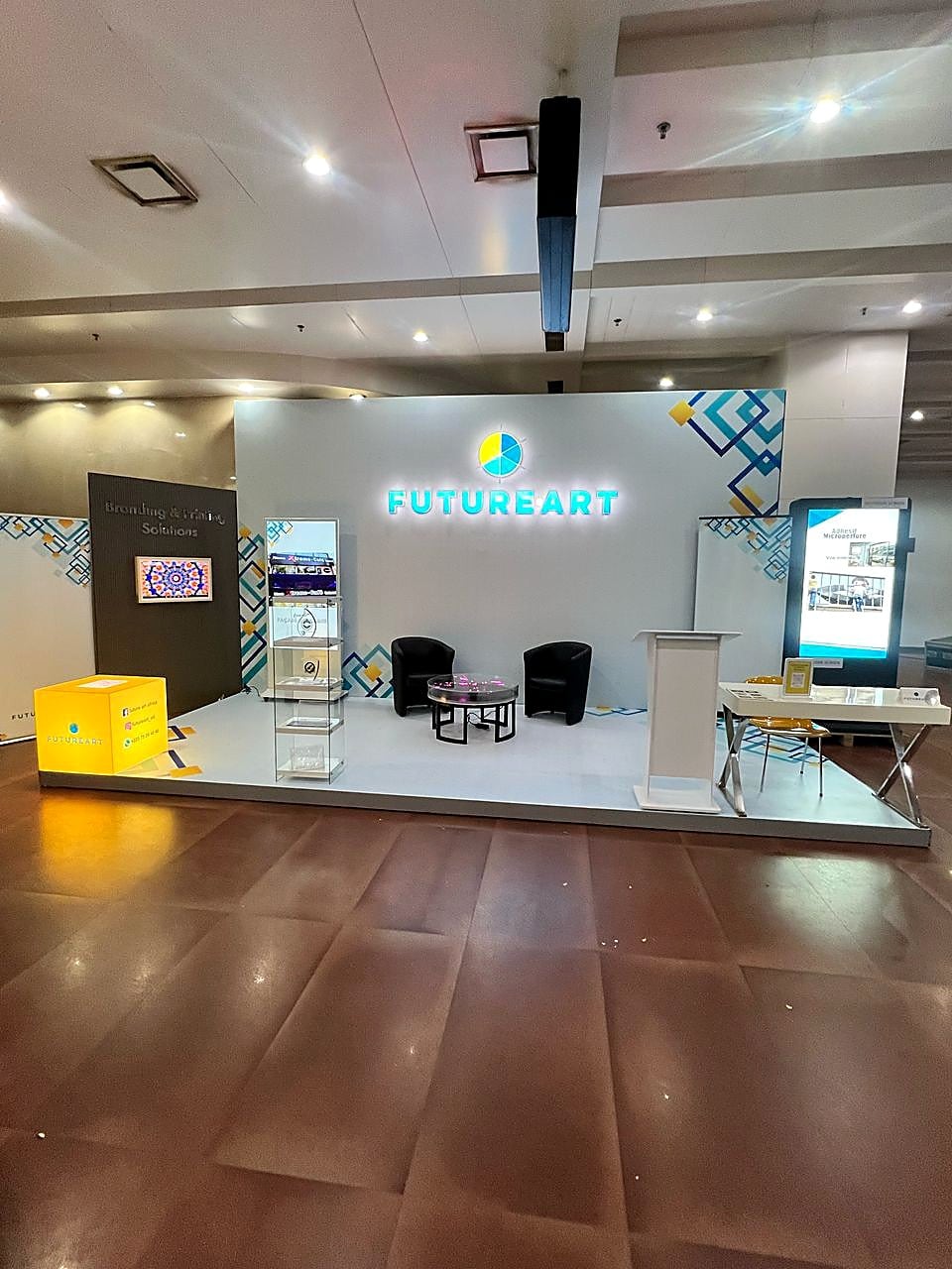 FutureArt exhibition stand showcasing premium craftsmanship