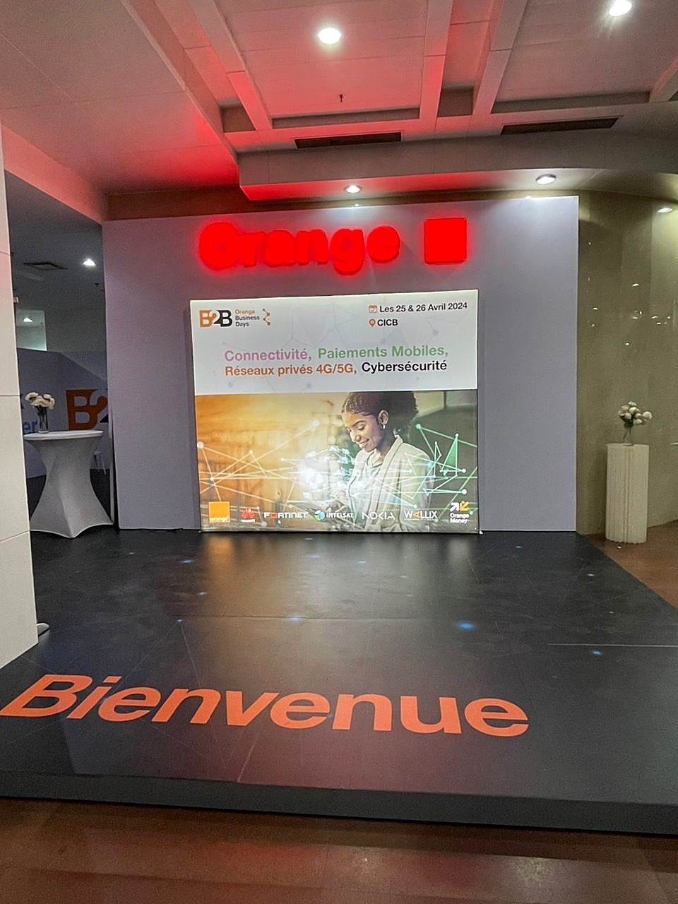 Orange — Exhibition Stand